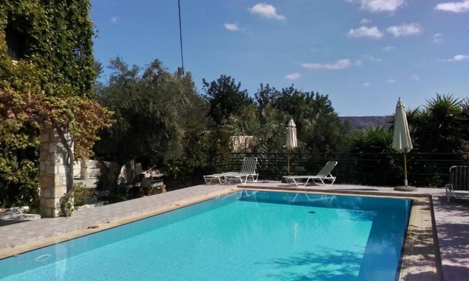 Douliana House | Ideal small family, traditional village close to beaches