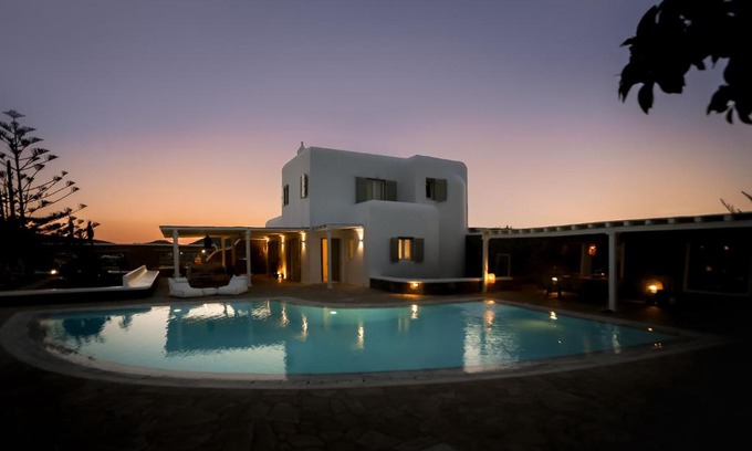 Xilokeratidi Villa | Ilior Retreat Villa