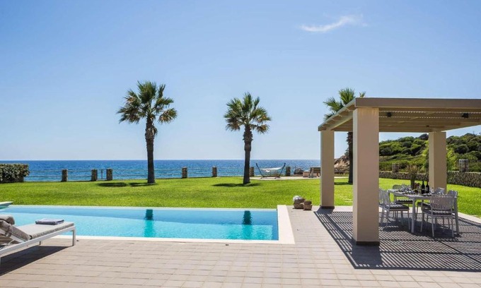 Svoronata Villa | Infinity Blue