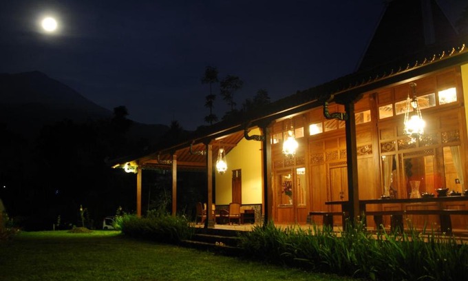Hargomulyo Resort | Ipienk Resort Tawamangu