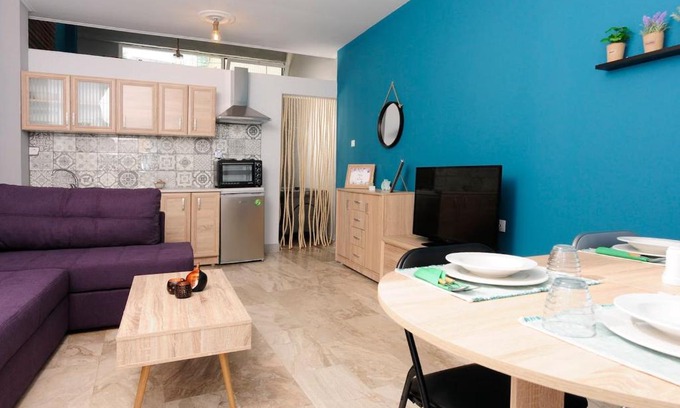 Kalamata House | JOY'S HOME
