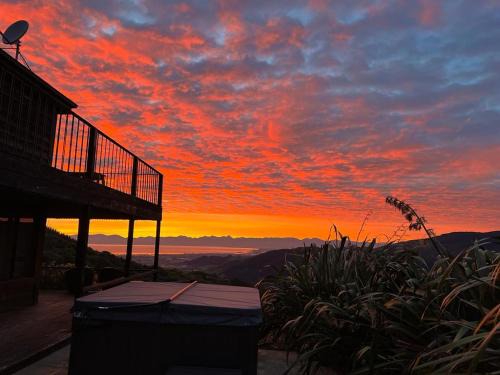 Kairuru House | Kea Ridge King Ensuite Room