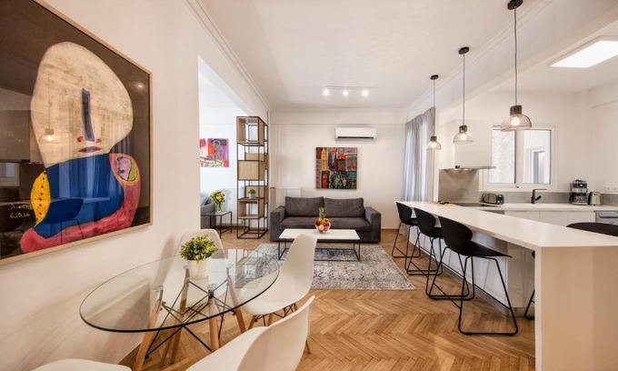 Athens City Centre Apartment | Kolonaki Square Executive Apartment