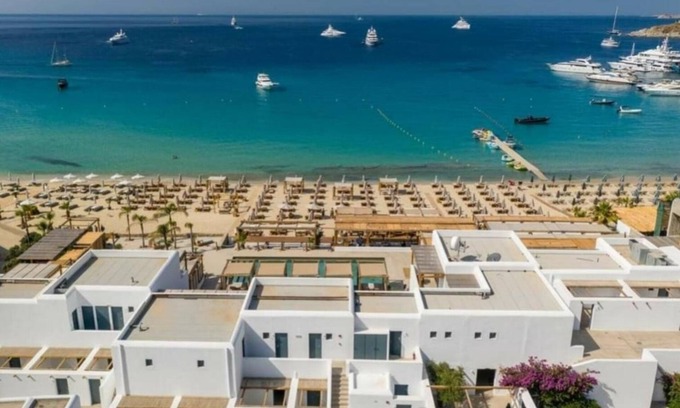 Platis Gialos Apartment | La Playa Studio best locatiom close to the beach + center