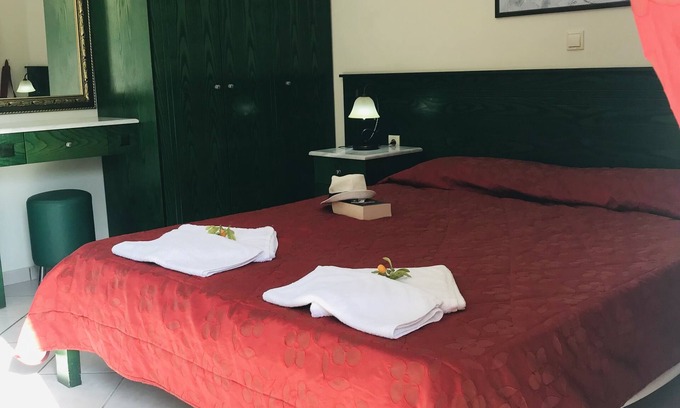 Roda Apartment | L’Eremo Luxury Studio