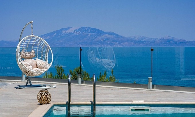 Neromilos Villa | Luxury Holiday Villa with Panoramic Sea Views, A/C, Private Pool and Jacuzzi - Close to Beaches!