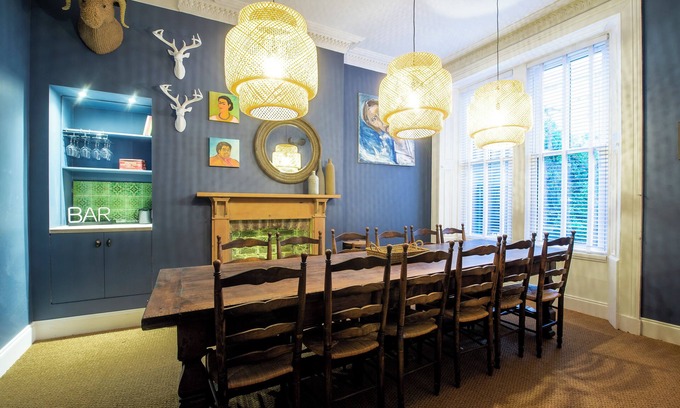Glasgow Westend Apartment | Maya's Glasgow Holiday Homes