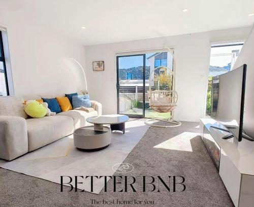 Trentham House | Modern and New 3 Beds fancy home