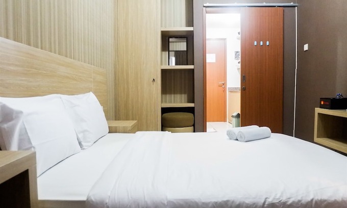 Surabaya Hotel | Modern Studio Apartment at Pavilion Permata 2