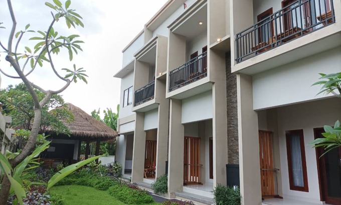 Senggigi House | Motel ∙ 8 guests