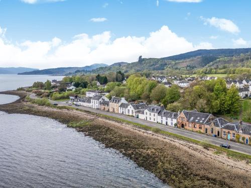 Inveraray Apartment | Newton Hall