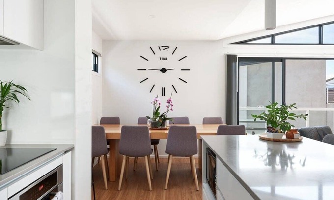North Hobart House | North Hobart townhouse close to the action