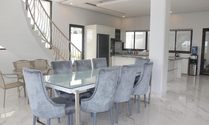 Ciloto Villa | Novia 3