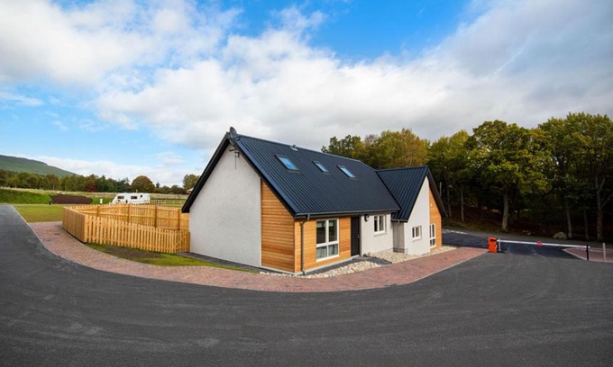 Aviemore House | Oakwood