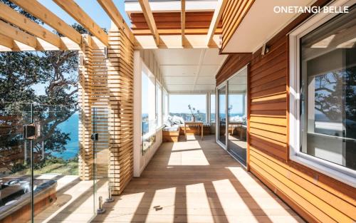 Waiheke Island House | Onetangi Belle - Coast & Country