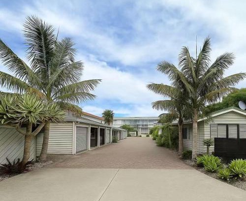 Orewa Hotel | Orewa Motor Lodge