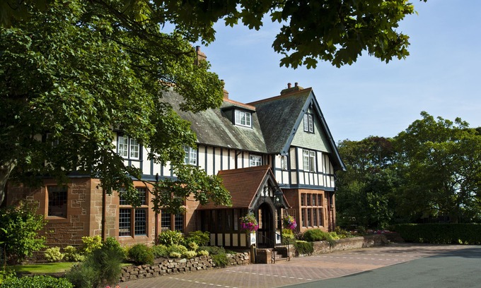Troon Hotel | Piersland House