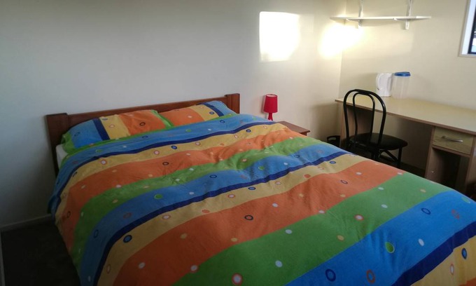Onehunga Resort | Private room ∙ 1 guest