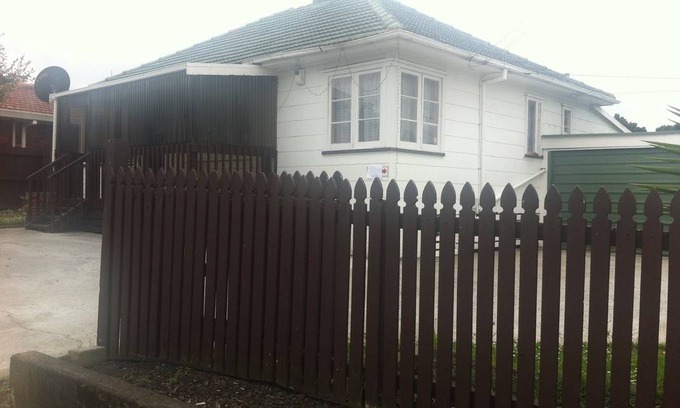 Manurewa Resort | Private room ∙ 2 guests