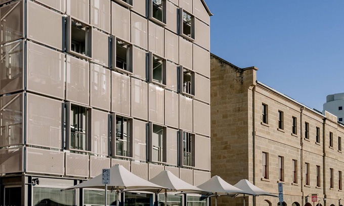 Battery Point Apartment | Salamanca Wharf Hotel