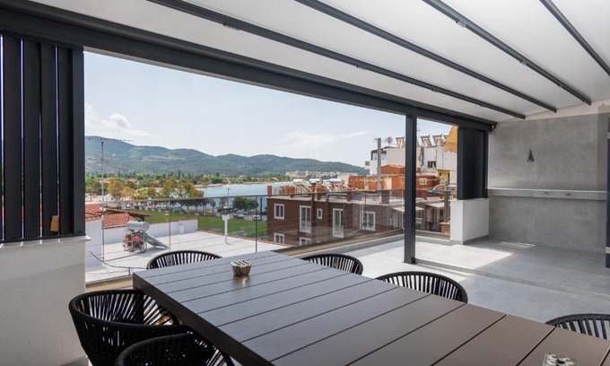 Neos Marmaras Apartment | SithoniaRS Luxury 2nd Floor Roofgarden Apartment With Unique Seaview