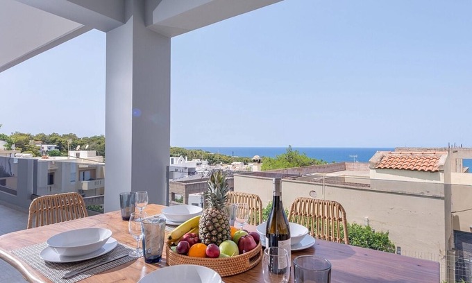 Atsipópoulon Villa | Stylish House with Balcony Providing Panoramic Sea Views of Rethymno Bay & The Venetian Castle!