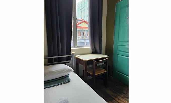 Bukit Bintang Hostel | The Manor By Mingle