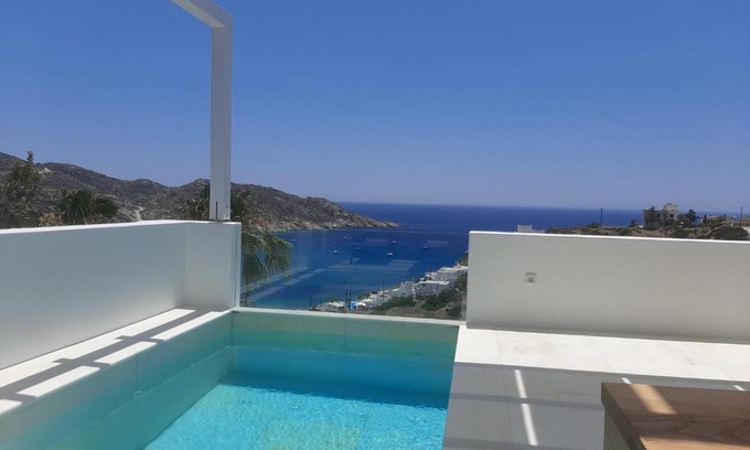 Ios Apartment | Theros Apartments 3