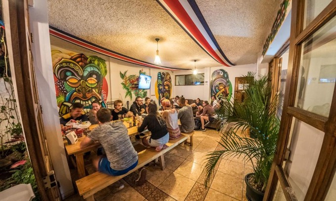 Barrio Dent Hostel | TripOn Open House