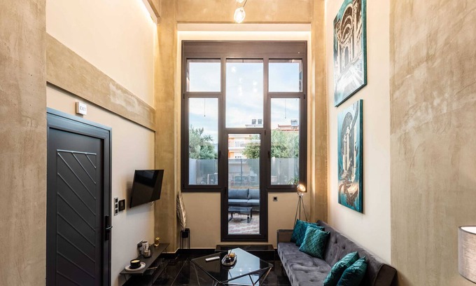 Anatolikos Sinikismos Apartment | Ventiri Lofts - Luxury Duplex w/Private Garden