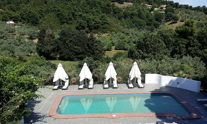 Kolios House | Villa Albanis