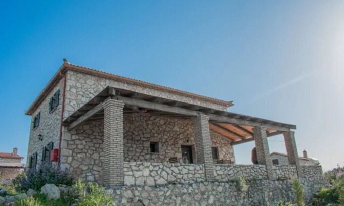 Elation Villa | Villa Farm Andreas