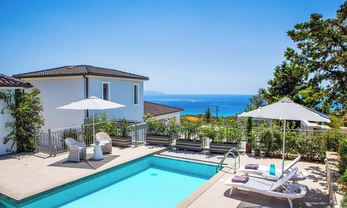 Leivathos Villa | Villa Indikon - One Bedroom Villa, Sleeps 2