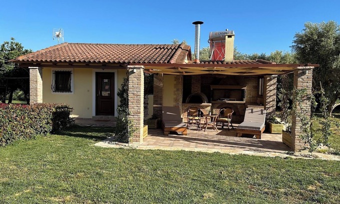 Ilida House | Villa Zoe renovated house for summer vacation and more