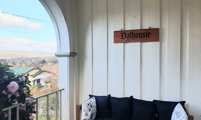 East Launceston House | Whole top floor - 4 private bedrooms in home in East Launceston - free wifi