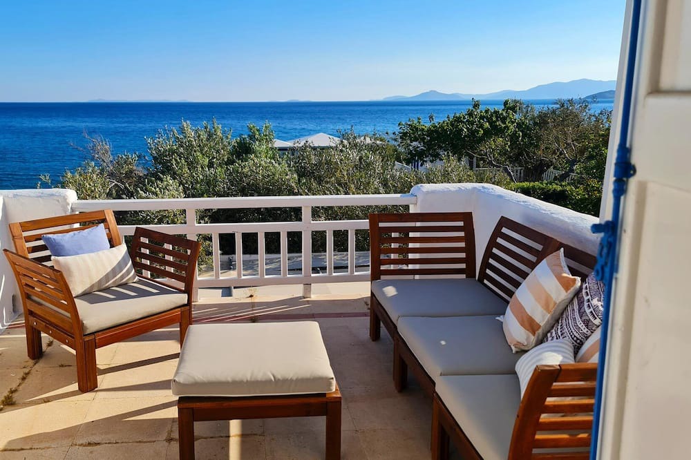 Kampos Marathokampou House | Loukoulos Maisonettes