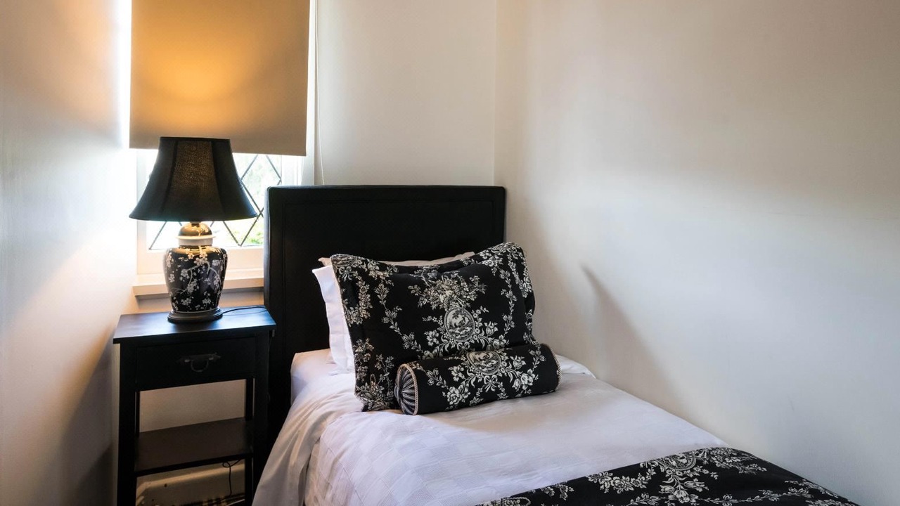 Photo of Bedroom in Battery Point