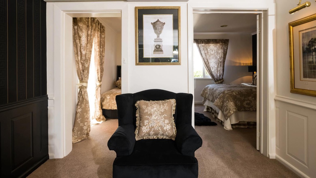 Photo of Livingroom in Battery Point
