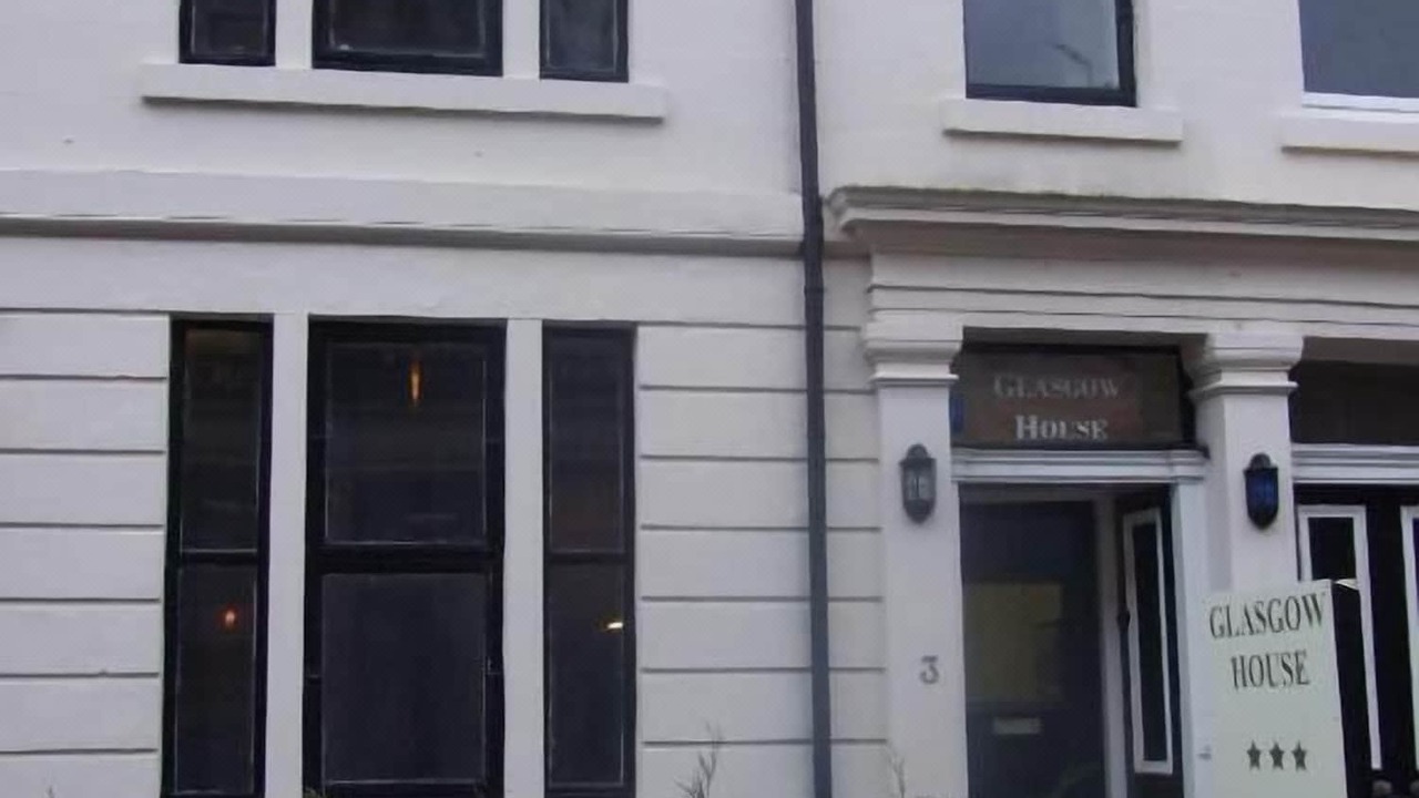 Photo of Buildings in Glasgow Westend