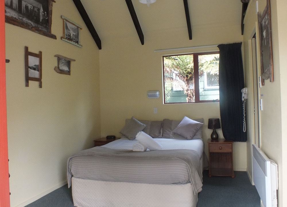 Photo of Bedroom in Franz Josef Glacier