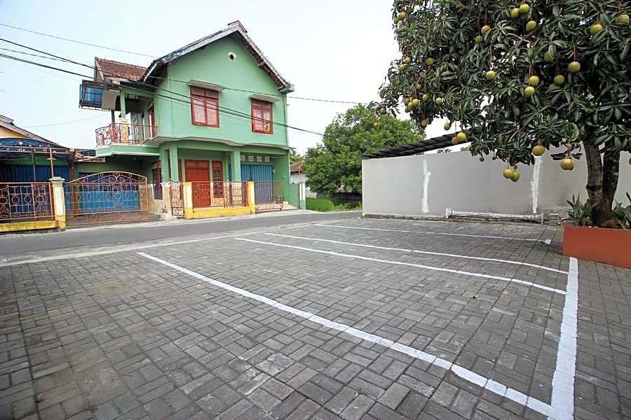 Photo of Buildings in Sinduharjo