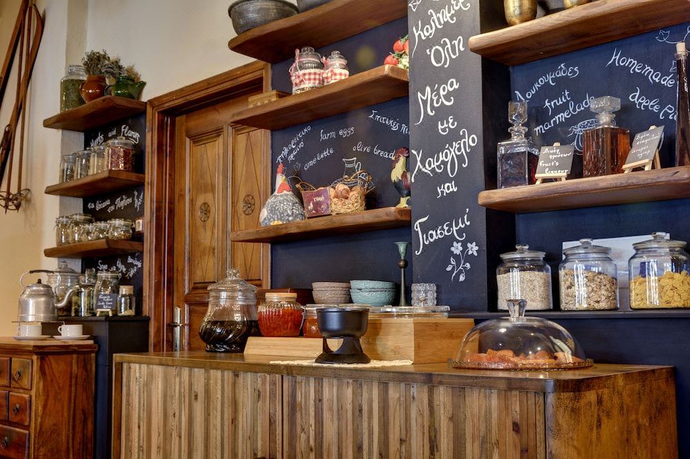 Photo of Others in Portaria