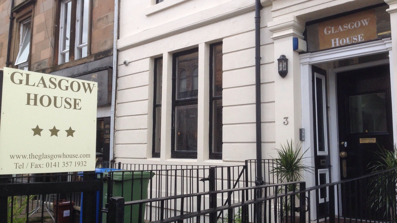 Photo of Buildings in Glasgow Westend