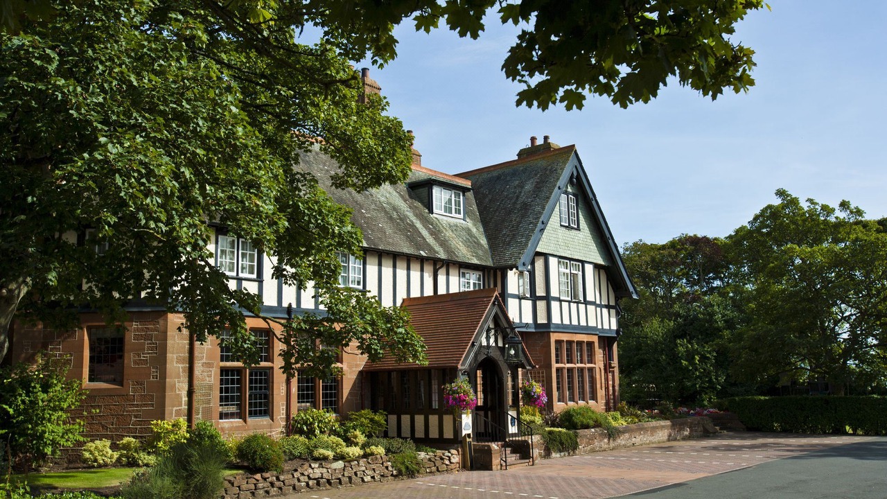 Photo of Buildings in Troon