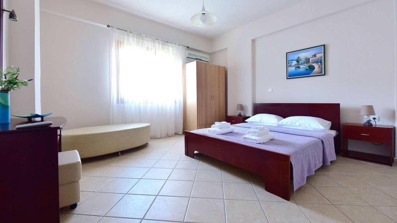 Photo of Bedroom in Marathokampos