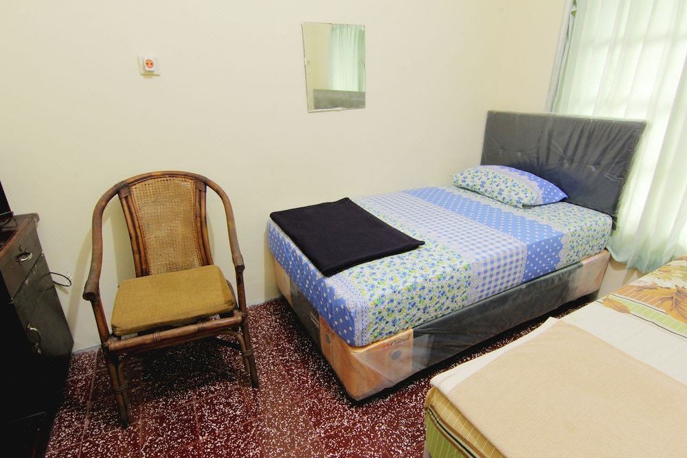 Photo of Bedroom in Pakem