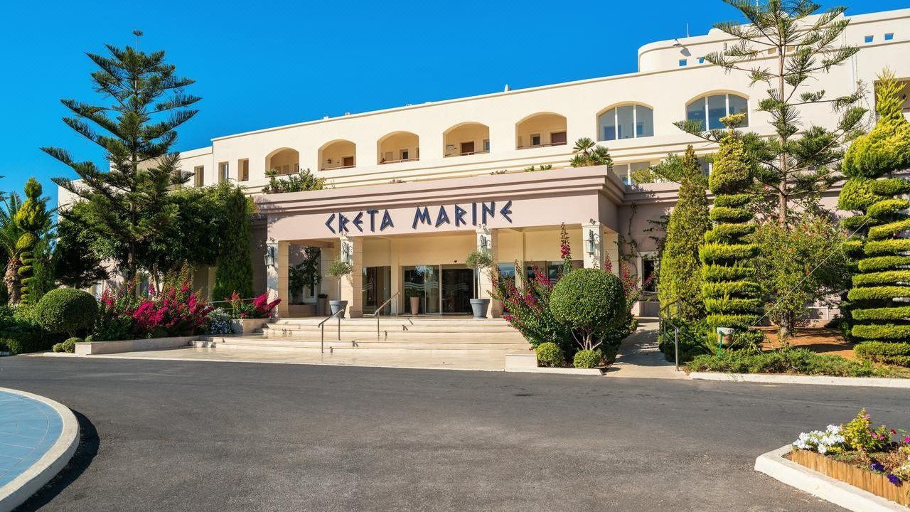 Photo of Buildings in Lavris