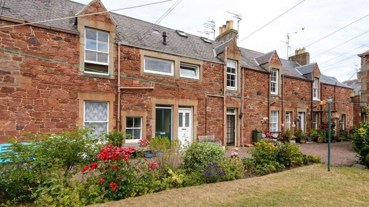 Photo of Buildings in North Berwick