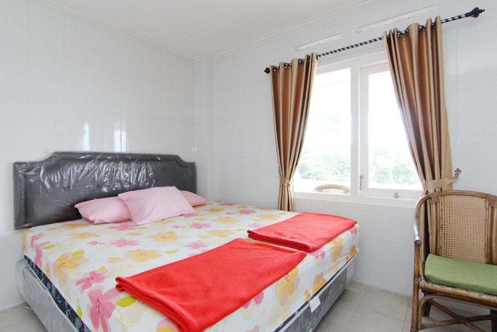 Photo of Bedroom in Pakem