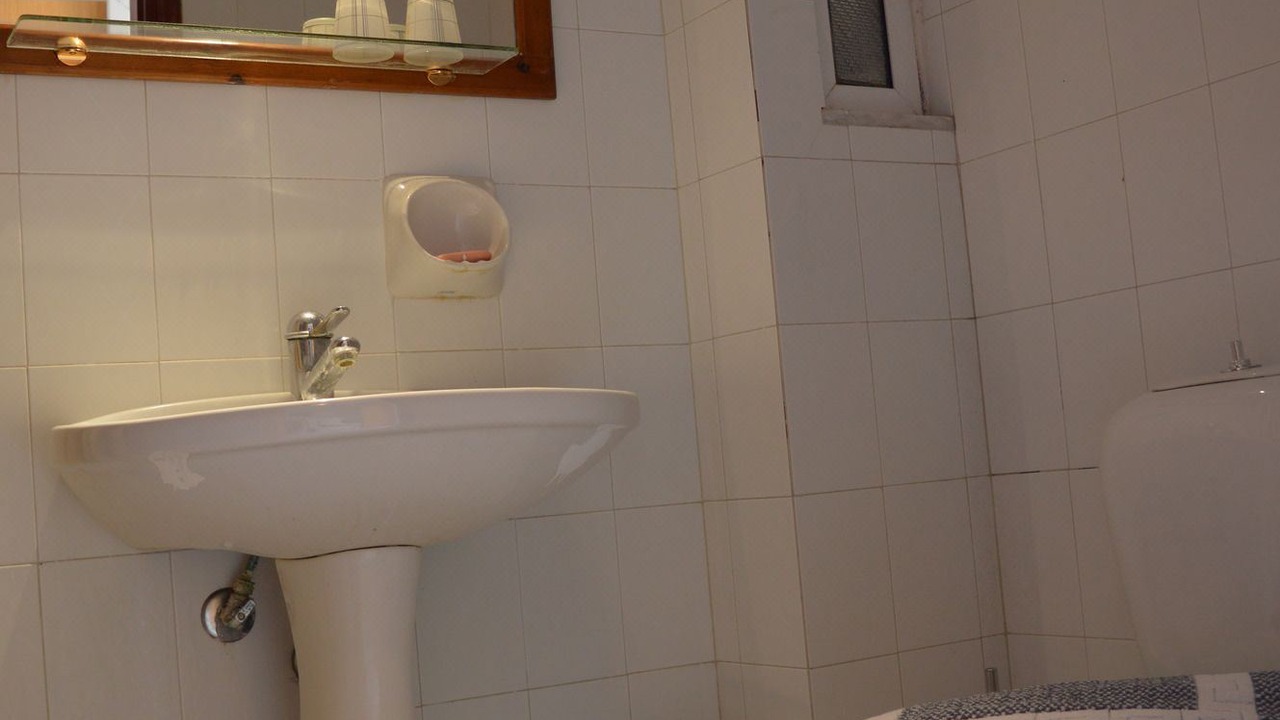 Photo of Bathroom in Petaloudes